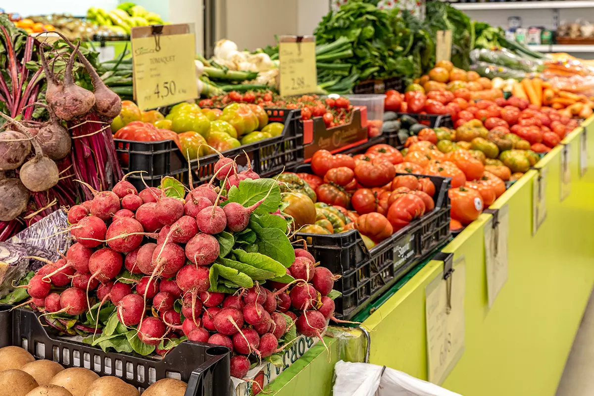 Foto de verdures de temporada de Cal Fruits