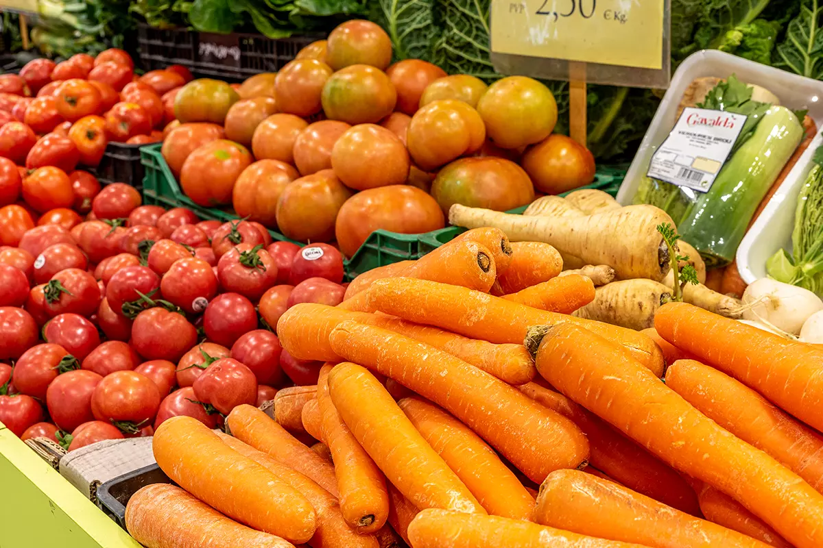 foto de pastanagues i tomaques de sucar